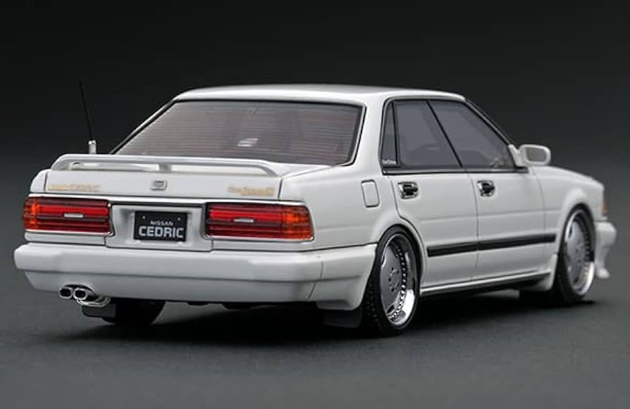 ignitiom model TOMYTEC 日産セドリック グランツーリスモ 41yeMcsO4xL._AC_SY200_QL15_.jpg